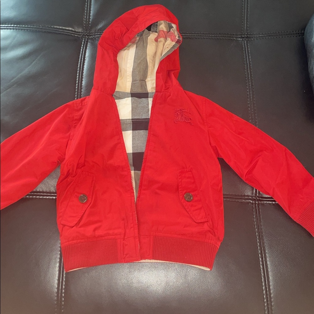 Double sided kids Burberry jacket !